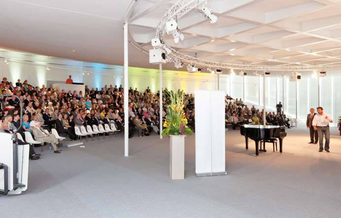 Les 80 ans de la FHV avec 463 invités présents le lundi 30 août 2010 au Rolex Learning Center de l'EPFL.